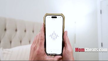 Fat Stepmom Sends Me A Filthy Voice Note WTF!